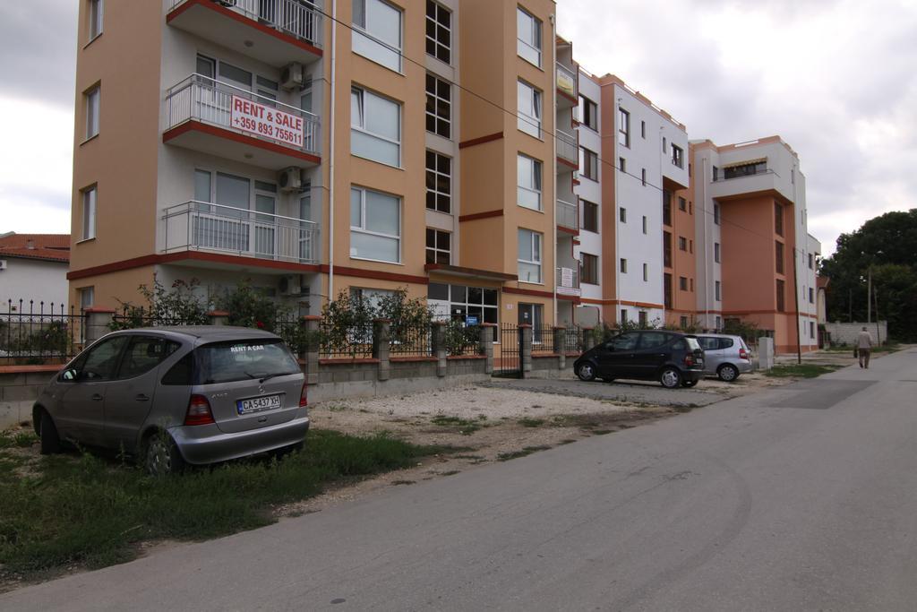 كرانيفو Apartments In Lotos Complex المظهر الخارجي الصورة